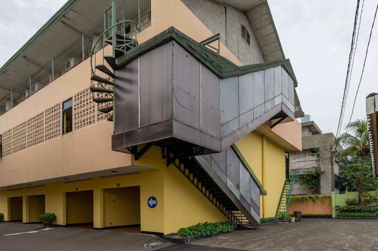 Reddoorz Plus Near Ancol Jakarta Kültér fotó