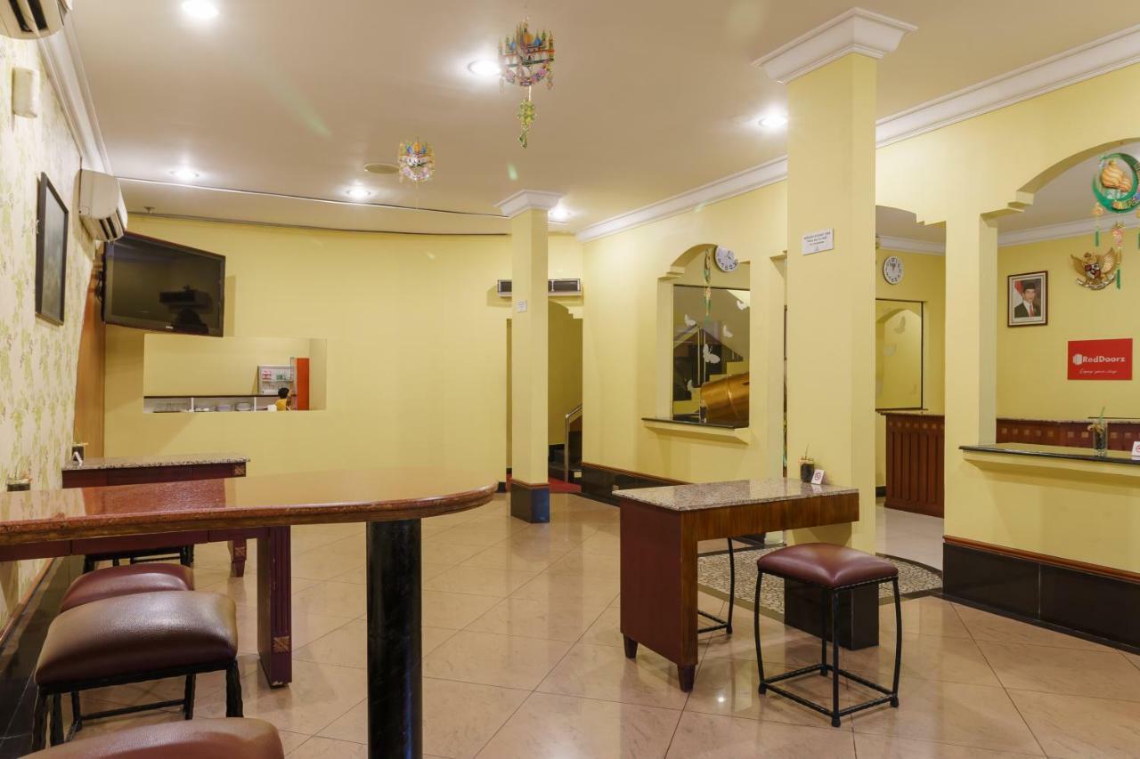Reddoorz Plus Near Ancol Jakarta Kültér fotó