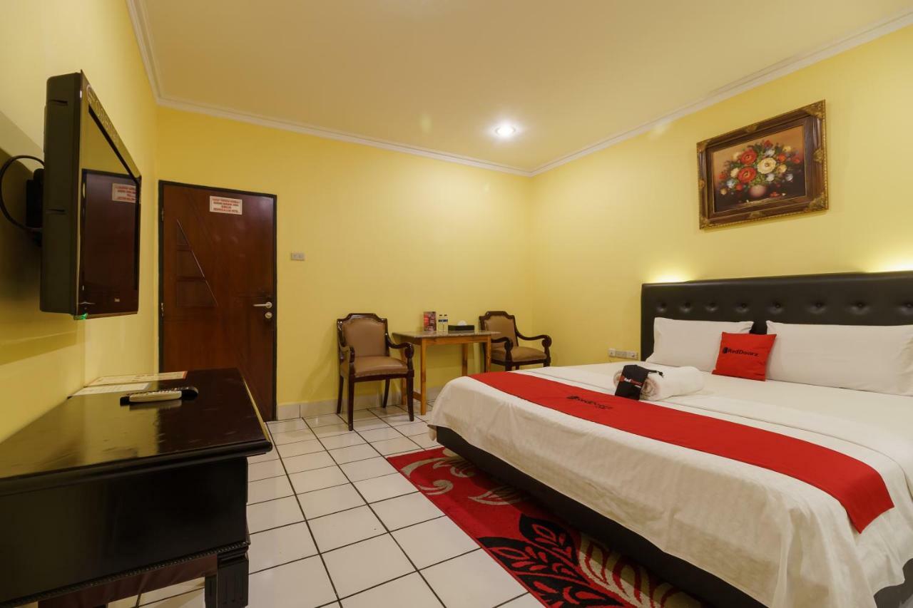 Reddoorz Plus Near Ancol Jakarta Kültér fotó